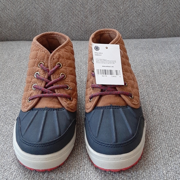 NIB Toddler Boys Brown & Navy Boots, Sz 12 Toddler - Picture 9 of 9